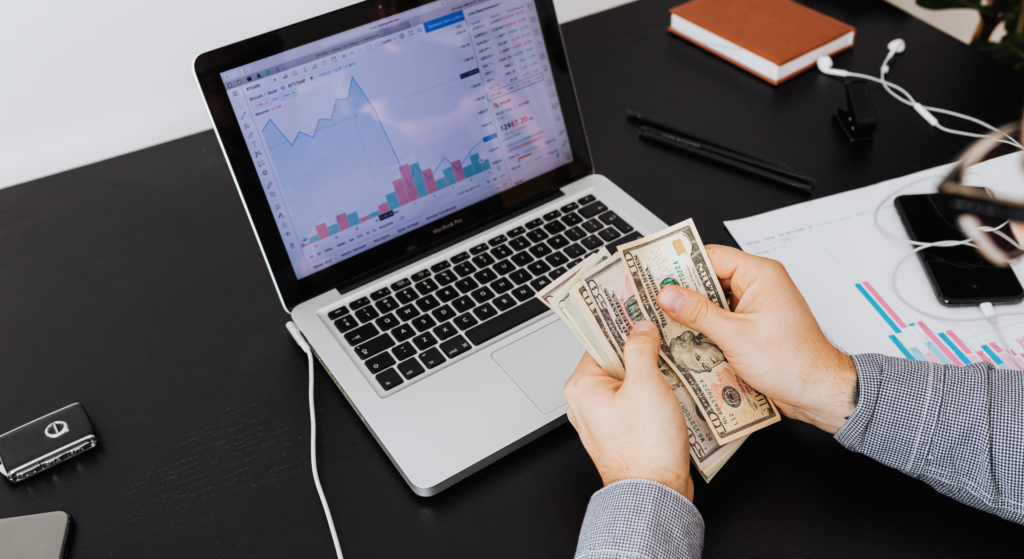 فتح حساب بنكي دولي عبر الإنترنت